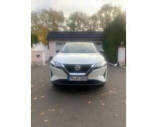 Nissan Nissan Qashqai 1.3 DIG-T MHEV 158PS Xtronic Acenta Gebrauchtwagen