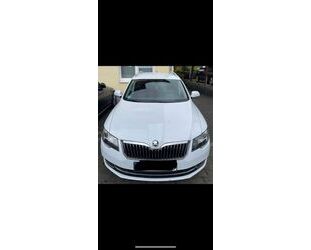 Skoda Skoda Superb 2.0 TDI Green tech DSG L&K Combi L&K Gebrauchtwagen