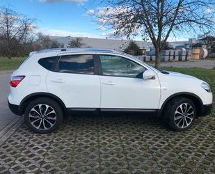 Nissan Nissan Qashqai 2.0 dCi DPF ALL-MODE 4x4 Acenta Aut Gebrauchtwagen