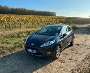 Ford Ford Fiesta 1,25 60kW Titanium Titanium Gebrauchtwagen