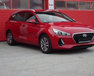 Hyundai Hyundai i30 cw Family +SHZG/LENKHZG/APPLE/ANDROID/ Gebrauchtwagen