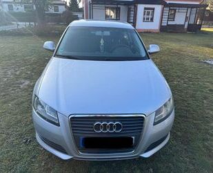 Audi Audi A3 1.4 TFSI Attraction Attraction Gebrauchtwagen