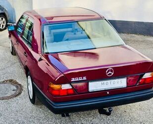 Mercedes-Benz Mercedes-Benz 300 E Tüv NEU+SHZ+S.DACH+TOP!!! Gebrauchtwagen