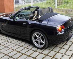 BMW BMW Z4 3.0i - Automatik + Sonderauspuff + Hardtop Gebrauchtwagen