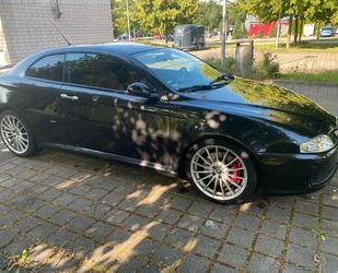 Alfa Romeo Alfa Romeo GT 3.2 V6 24V Distinctive Distinctive Gebrauchtwagen