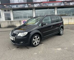 VW Volkswagen Touran CrossTouran*DSG*7-Sitzer*isofix* Gebrauchtwagen