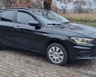 Fiat Fiat Tipo LED NAVI TOP !! Gebrauchtwagen