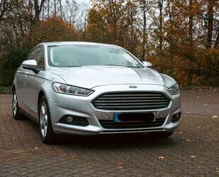 Ford Ford Mondeo 1,5 EcoBoost TOP Ausstattung/Checkheft Gebrauchtwagen