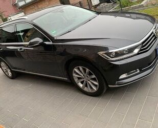 VW Volkswagen Passat Variant 2.0 TDI Highline Top aus Gebrauchtwagen