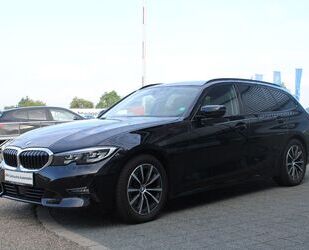 BMW BMW 320d Touring Sport Line Navi LED Live HeadUp A Gebrauchtwagen