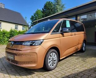 VW Volkswagen T7 Multivan 2.0 TDI LED 7-Sitzer Navi b Gebrauchtwagen