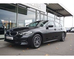 BMW BMW 318 i Advantage Lim Navi Park-Assistent digita Gebrauchtwagen