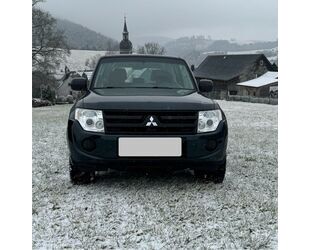 Mitsubishi Mitsubishi Pajero 3,2 DI-D 4WD - Gebrauchtwagen