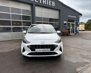 Hyundai Hyundai i10 1.0 EDITION 30.Garantie.1Hand.Service Gebrauchtwagen