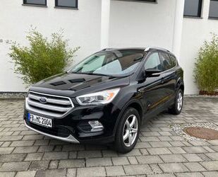 Ford Ford Kuga 2,0 TDCi 4x4 Titanium, AHK, Xenon, 19 Zo Gebrauchtwagen