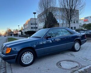 Mercedes-Benz Mercedes-Benz Mercedes Benz 124 E 300V Coupe H-KE Gebrauchtwagen