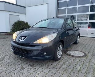 Peugeot Peugeot 206 + Basis Gebrauchtwagen