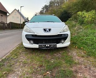 Peugeot Peugeot 207 SW 120PS / Panorama Gebrauchtwagen