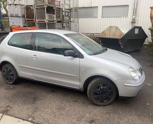 VW Volkswagen Polo 1.2 47kW Cricket Cricket Gebrauchtwagen