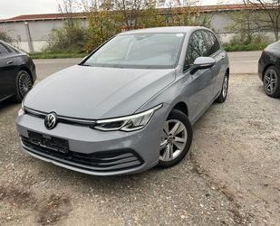 VW Volkswagen Golf VIII 1.5 Tsi /SHZ/Kamera/LED/ACC/ Gebrauchtwagen