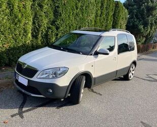 Skoda Skoda Roomster 1.6l TDI 77kW Scout Scout Gebrauchtwagen