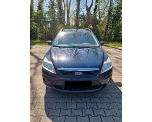 Ford Ford Focus Turnier 1.6 16V Aut. Style Gebrauchtwagen