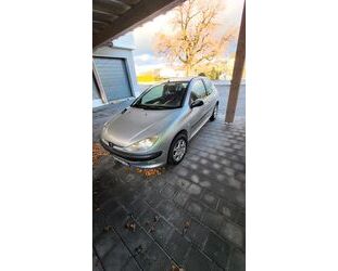 Peugeot Peugeot 206 1.4 Grand Filou 75 Grand Filou Gebrauchtwagen