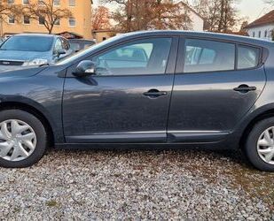 Renault Renault Megane Je Taime 1.6 mit 101 PS Gebrauchtwagen