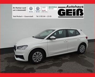 Skoda Skoda Fabia 1.0 TSI AMBITION Rkam/GRA/AppC/5J.Gara Gebrauchtwagen