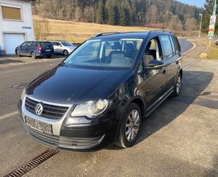 VW Volkswagen Touran Freestyle Euro5/Klimaauto/7Sitze Gebrauchtwagen