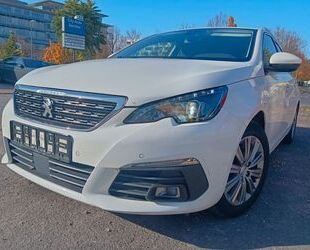 Peugeot Peugeot 308 SW Allure PackVoll LED,Kamera, ACC, SH Gebrauchtwagen