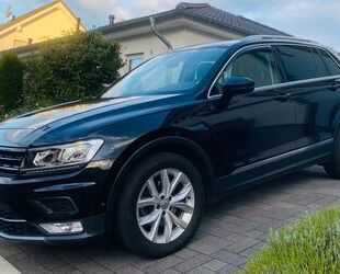 VW Volkswagen Tiguan 2.0 TDI DSG 4MOTION Highline*AHK Gebrauchtwagen