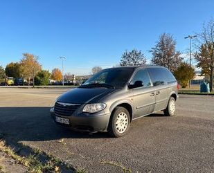 Chrysler Chrysler Grand Voyager Limited 2.8 CRD Autom. Limi Gebrauchtwagen