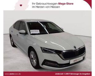 Skoda Skoda Octavia 2.0 TDI DSG Style AHK NAV RFK Gebrauchtwagen