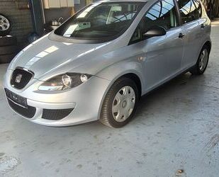 Seat Seat Altea Reference 1.6 #Klima#AHK#Zahn R. NEU Gebrauchtwagen