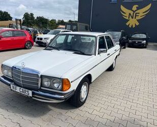 Mercedes-Benz Mercedes-Benz 200 W123 TOP, H-Zulassung,TÜVneu, Gebrauchtwagen