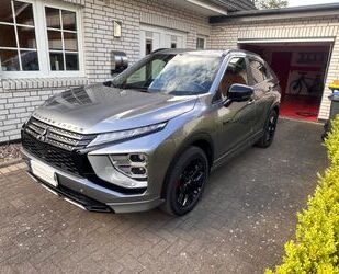 Mitsubishi Mitsubishi Eclipse Cross 2.4 PLUG-IN HYBRID 4WD Se Gebrauchtwagen