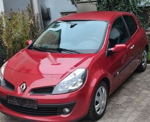 Renault Renault Clio 112 PS Sport mit Eibach Sportfahrw Gebrauchtwagen