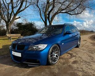 BMW BMW e91 330iA Touring Le-Mans-Blau Metalic Gebrauchtwagen