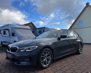 BMW BMW 320d Touring Sport Line Leder ACC H&K Indiv Ca Gebrauchtwagen