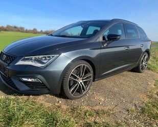 Seat Seat Leon ST 2.0 TSI CUPRA 300 4Drive DSG Pano Gebrauchtwagen