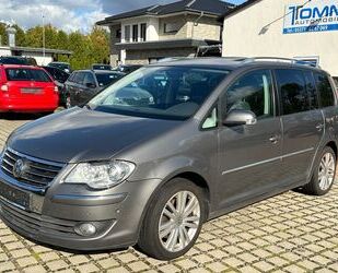 VW Volkswagen Touran 2.0 TDI DSG Highline / AHK/ 7.SI Gebrauchtwagen