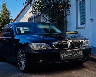 BMW BMW 750i A Facelift Gebrauchtwagen