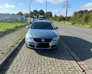 VW Volkswagen Passat Variant 2.0 TDI DPF DSG Comfortl Gebrauchtwagen