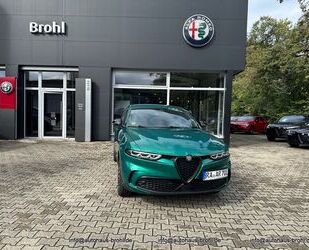 Alfa Romeo Alfa Romeo Tonale Veloce Plug-In-Hybrid AWD 280PS Gebrauchtwagen