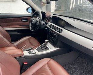 BMW BMW 330xd/Navi/Xenon/Leder Gebrauchtwagen