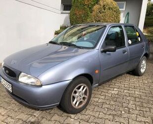 Ford Ford Fiesta mit TüV bis 05/2026 | BJ 09/1998 Gebrauchtwagen