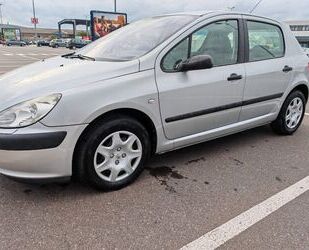 Peugeot Peugeot 307 1.6 Premium 110 Premium Gebrauchtwagen