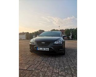 Ford Ford Focus 2,5 ST ST Gebrauchtwagen