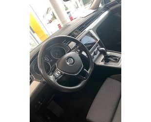 VW Volkswagen Passat Variant 2.0 TDI SCR DSG Comfortl Gebrauchtwagen